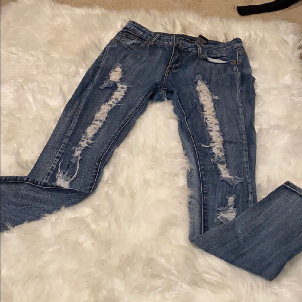 Distressed Skinny Jeans